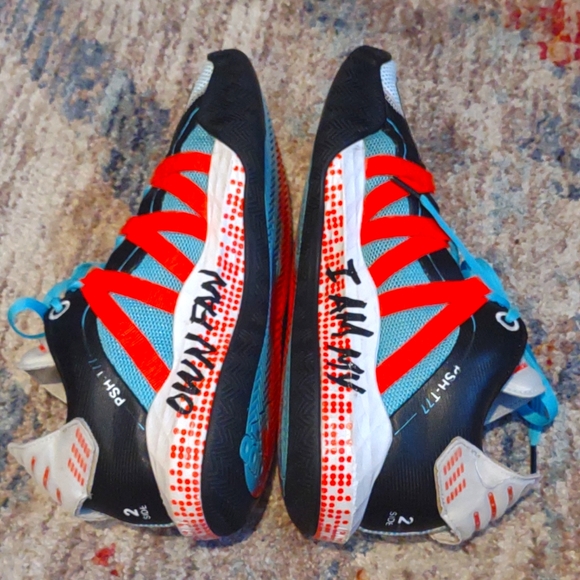 Adidas Pusha T x Dame 6 'I Am My Own Fan' - Picture 5 of 8